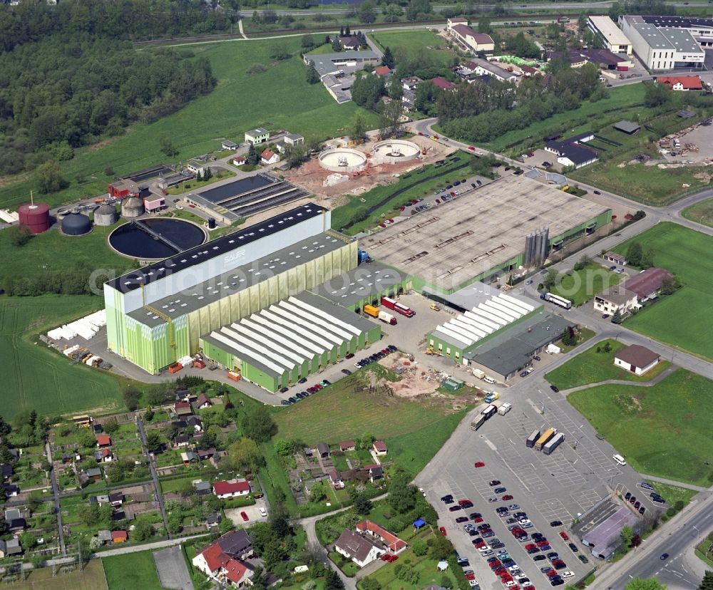 Aerial photograph Neustadt - Building and production halls on the premises SAUER - Polymertechnik on Halskestrasse in the district Haarbruecken in Neustadt in the state Bavaria, Germany