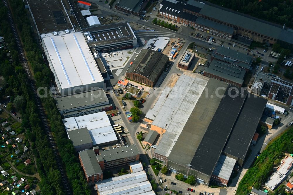 Aerial photograph Berlin - Building and production halls on the premises of Schienenfahrzeugherstellers Stadler Deutschland GmbH in the district Wilhelmsruh in Berlin, Germany