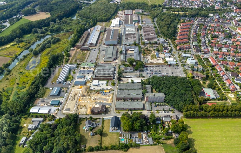 Lünen from above - Building and production halls on the premises of Siempelkamp Tensioning Systems GmbH on Huettenallee in Luenen in the state North Rhine-Westphalia, Germany