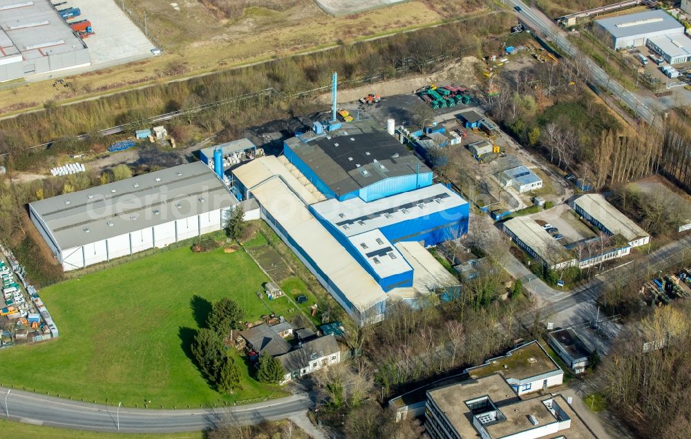 Aerial photograph Herne - Building and production halls on the premises of Sita Remediation GmbH in street Suedstrasse in the district Wanne-Eickel in Herne in the state North Rhine-Westphalia