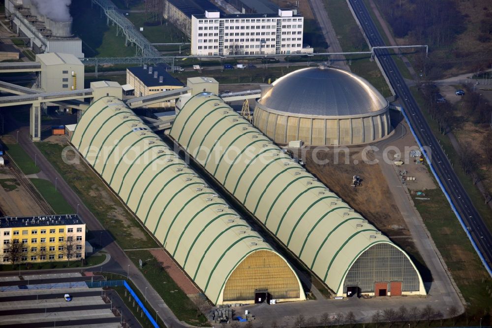 Aerial photograph Piesteritz - Warehouses on the plant grounds of the SKW Stickstoffwerke Piesteritz GmbH. The company is the largest urea and ammonia producer in Germany