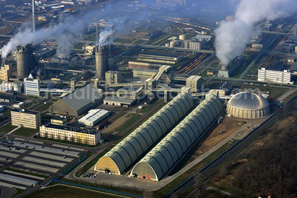 Piesteritz from above - Warehouses on the plant grounds of the SKW Stickstoffwerke Piesteritz GmbH. The company is the largest urea and ammonia producer in Germany