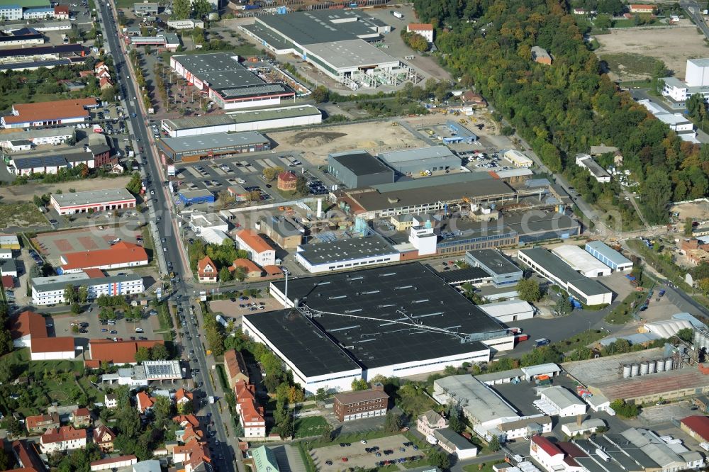 Aerial image Arnstadt - Building and production halls on the premises of DS Smith Packaging Deutschland Stiftung & Co. KG in Arnstadt in the state Thuringia