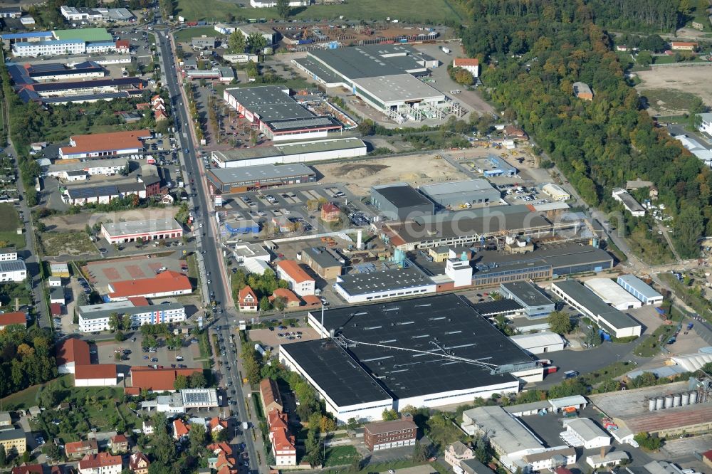 Aerial photograph Arnstadt - Building and production halls on the premises of DS Smith Packaging Deutschland Stiftung & Co. KG in Arnstadt in the state Thuringia