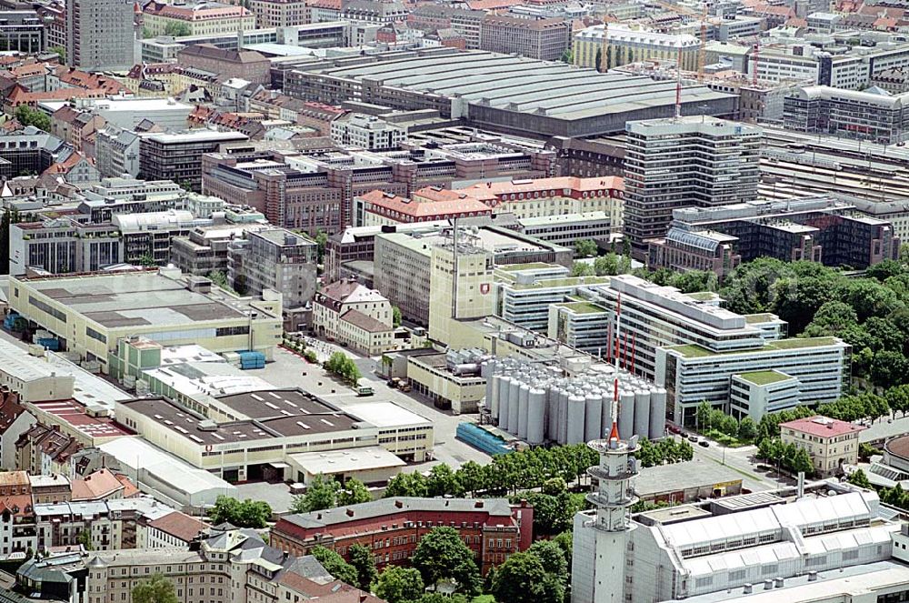 Aerial image München/ Bayern - Werksgelände der Spaten- Franziskaner- Bräu KGaA in München. Tel: (089) 5122-0