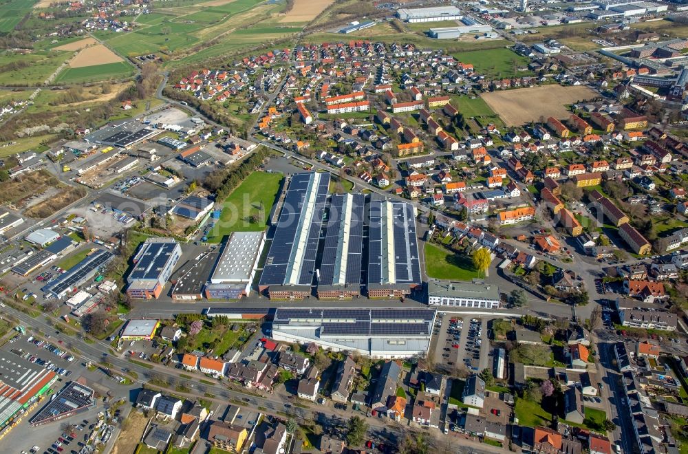 Werl from above - Building and production halls on the premises of Standard-Metallwerke GmbH on Rustigestrasse in the district Westoennen in Werl in the state North Rhine-Westphalia