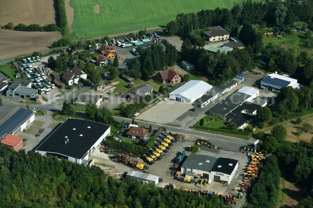 Aerial photograph Breitenfelde - Building and production halls on the premises of STRIMAK Baumaschinen und Kraftfahrzeuge GmbH an der Bergkoppel in Breitenfelde in the state Schleswig-Holstein