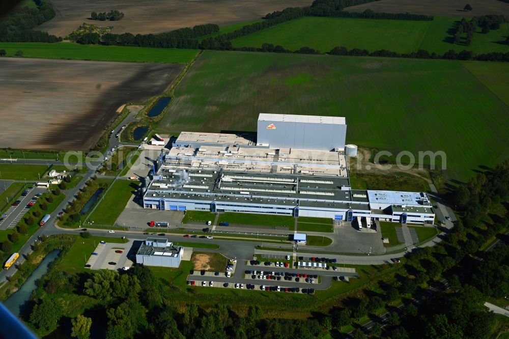 Aerial image Boizenburg/Elbe - Building and production halls on the premises of Sweet Tec GmbH in Boizenburg/Elbe in the state Mecklenburg - Western Pomerania, Germany