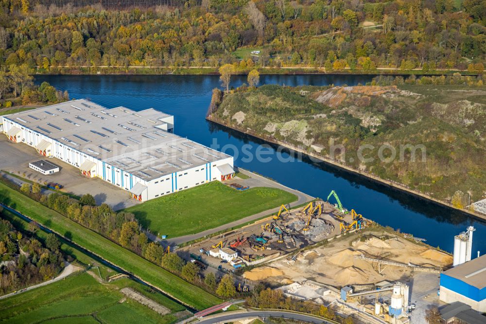 Aerial image Gelsenkirchen - Building and production halls on the premises of Tata Steel Ltd. on street Grimbergstrasse in Gelsenkirchen at Ruhrgebiet in the state North Rhine-Westphalia, Germany