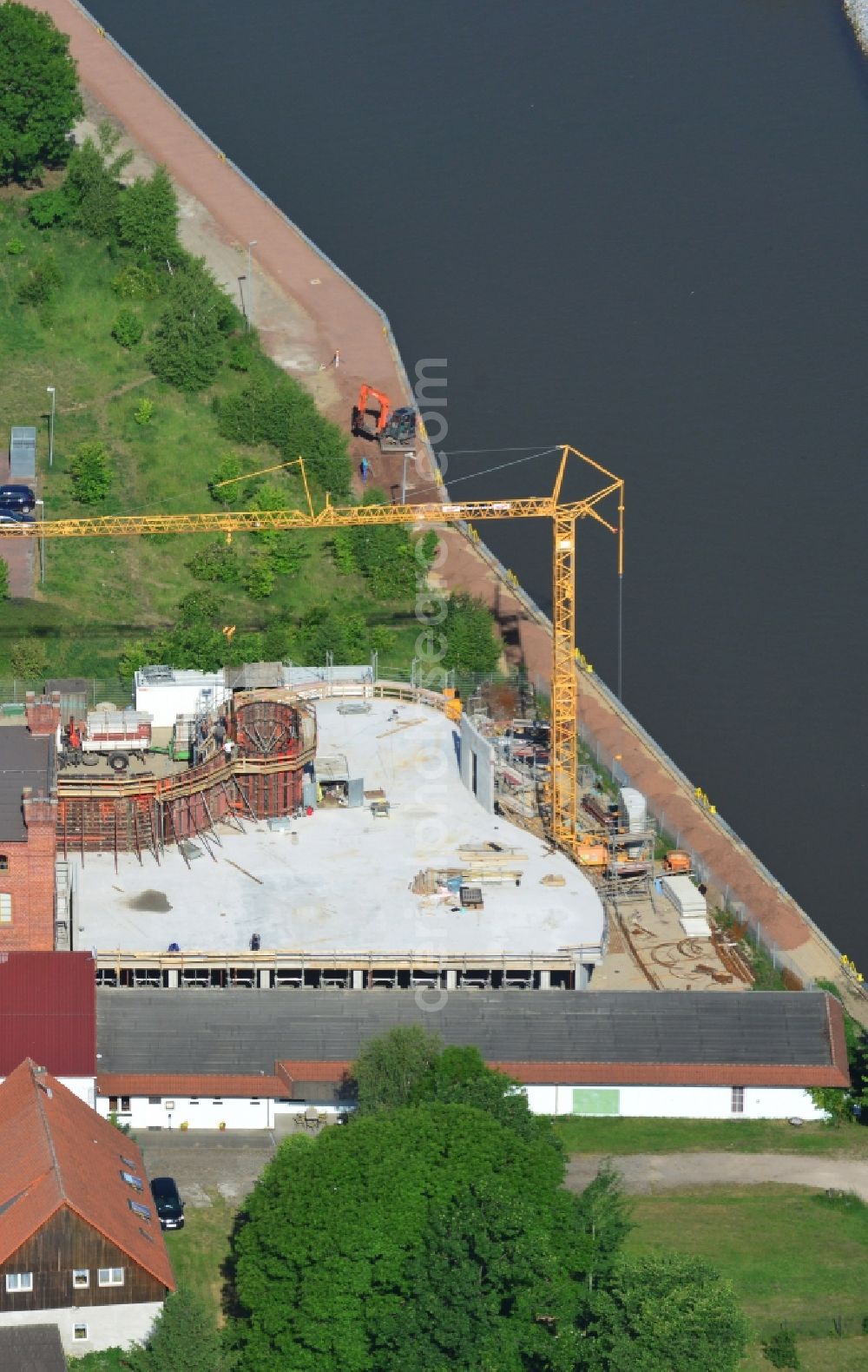 Genthin from above - Building and production halls on the premises of TCS TuerControlSysteme AG in Genthin in the state Saxony-Anhalt