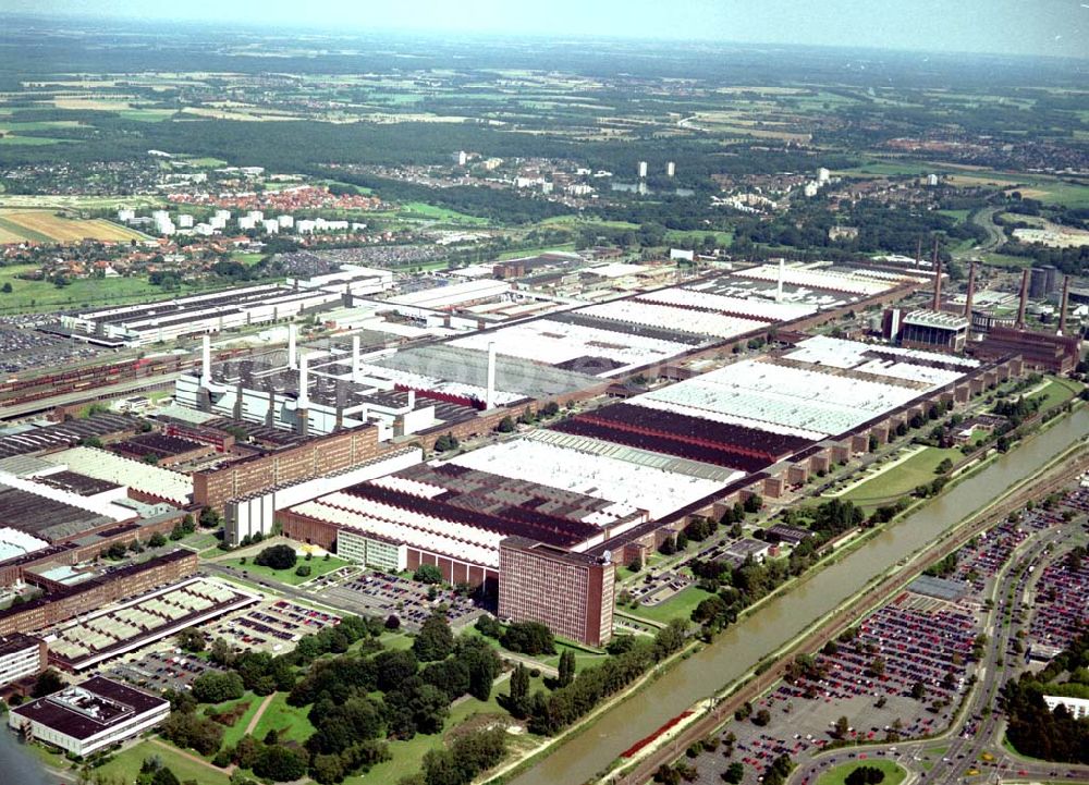 Aerial image Wolfsburg - Werksgelände der VOLKSWAGEN AKTIENGESELLSCHAFT, Zentrale (05361) 9-00 Berliner Ring 2 38440 Wolfsburg