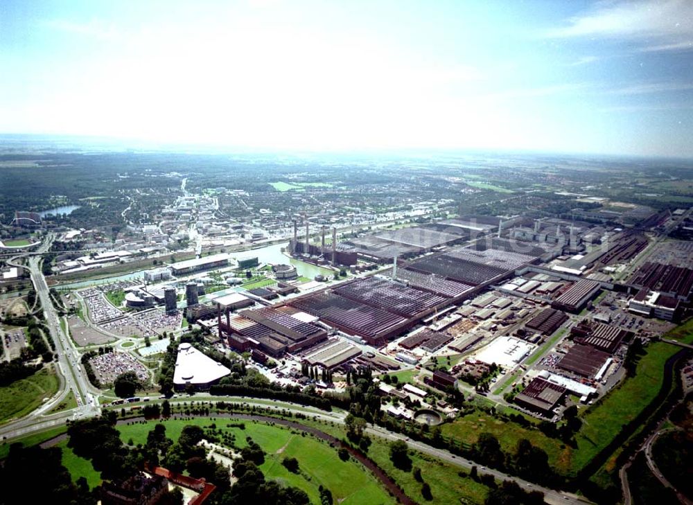 Aerial image Wolfsburg - Werksgelände der VOLKSWAGEN AKTIENGESELLSCHAFT, Zentrale (05361) 9-00 Berliner Ring 2 38440 Wolfsburg