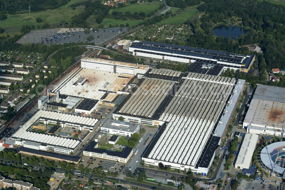 Aerial photograph Braunschweig - Building and production halls on the premises of VW Volkswagen AG in Braunschweig in the state Lower Saxony