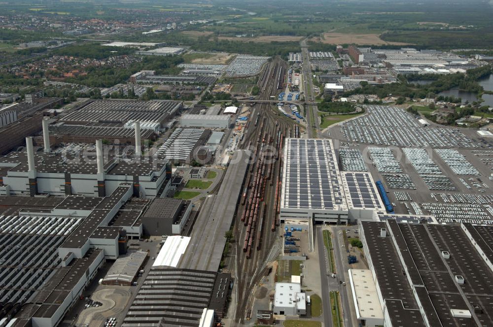 Wolfsburg from the bird's eye view: Blick auf das VW - Werksgelände der Volkswagen - Werke in Wolfsburg. Die Volkswagen AG, abgekürzt VW AG, mit Sitz in Wolfsburg, ist die Muttergesellschaft des Volkswagen-Konzerns und der größte Automobilhersteller Europas. View of the VW - Volkswagen factory premises - Works in Wolfsburg. Volkswagen AG, abbreviated VW AG, headquartered in Wolfsburg, is the parent company of the Volkswagen group and the largest car manufacturer in Europe.