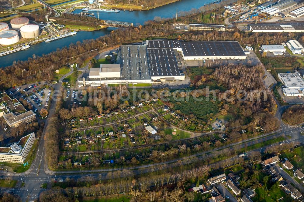 Aerial image Gelsenkirchen - Building and production halls on the premises of the Wellpappe Gelsenkirchen in Gelsenkirchen in the state North Rhine-Westphalia