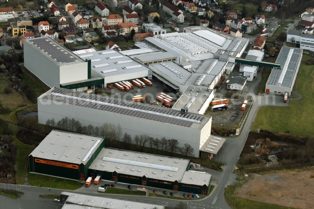 Lucka from above - Building and production halls on the premises of Wellpappenwerk Immobilien Lucka GmbH on Bahnhofstrasse in Lucka in the state Thuringia