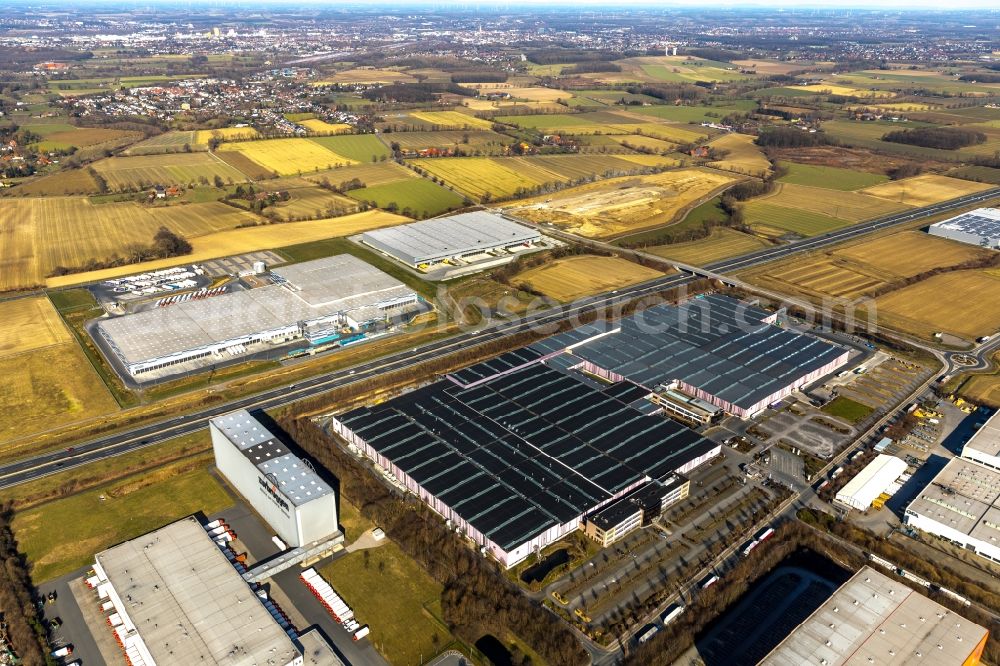 Bönen from the bird's eye view: Building and production halls on the premises of Welser Profile GmbH on Edisonstrasse in Boenen in the state North Rhine-Westphalia, Germany