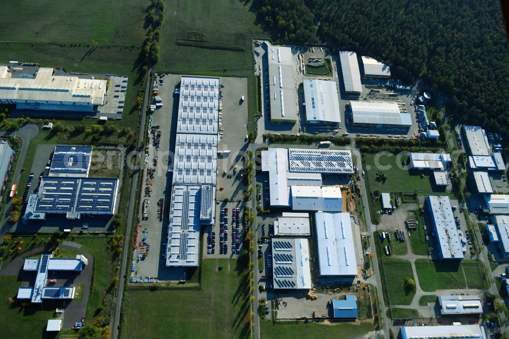 Burg from above - Building and production halls on the premises of WIEDEMANN on Pappelweg in Burg in the state Saxony-Anhalt, Germany