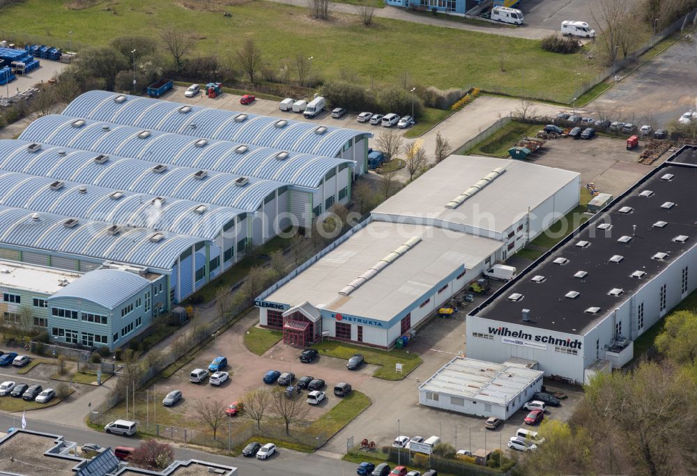 Aerial photograph Groß Kienitz - Industrial estate and company settlement along the Hermann-Gebauer-Strasse and the street Am Weidenplatz in Gross Kienitz in the state Brandenburg