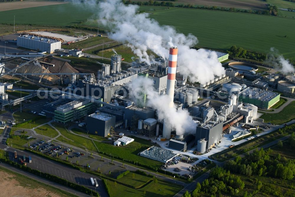 Arneburg from above - Building and production halls on the premises of Zellstoff Stendal GmbH in Industriegebiet Industrie- and Gewerbepark Altmark in Arneburg in the state Saxony-Anhalt, Germany