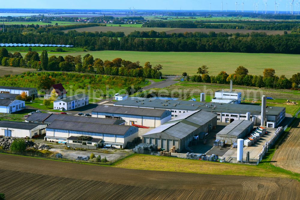 Aerial photograph Werneuchen - Building and production halls on the premises ZUEGG Deutschland GmbH in Werneuchen in the state Brandenburg, Germany