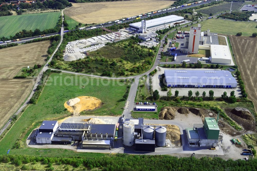 Heidegrund from above - Buildings and production halls on the factory premises of the pellet production plant along the Muehlenstrasse in the district Weickelsdorf in Heidegrund in the state Saxony-Anhalt, Germany