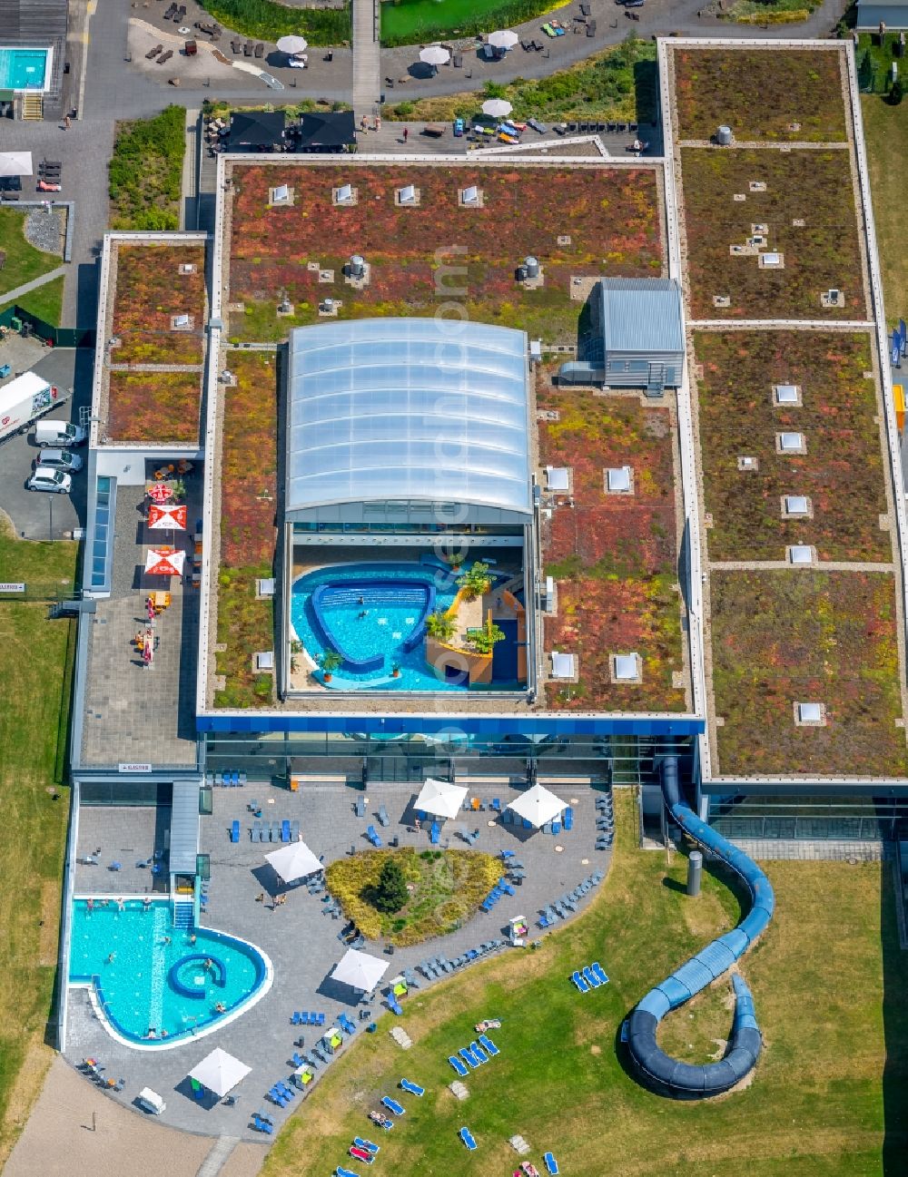 Aerial image Hagen - View of the swimming pool Westfalenbad in Hagen in the state North Rhine-Westphalia