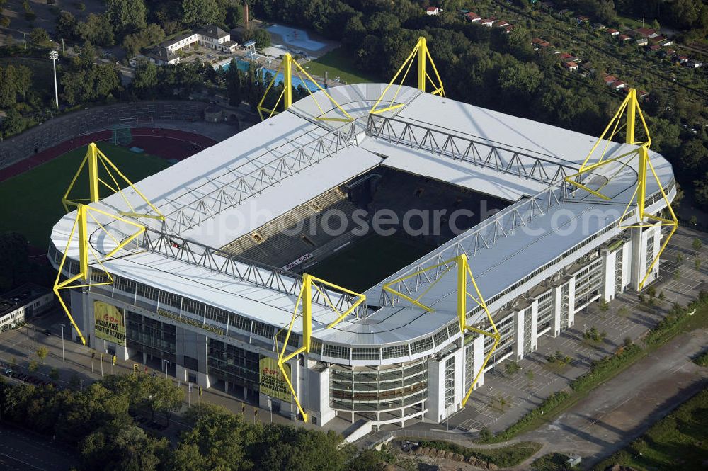 Dortmund from the bird's eye view: Blick auf das Westfalenstadion in Dortmund.