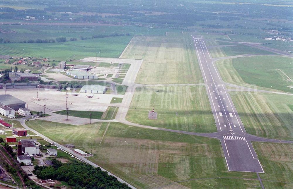 Aerial photograph Berlin Schönefeld - 20.05.95 Westgelände Diepensee / Flughafen SXF Schönefeld