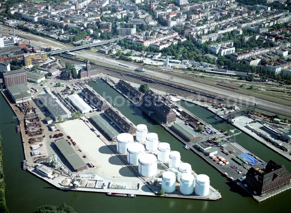 Aerial image Berlin - Westhafen der BEHALA in Berlin