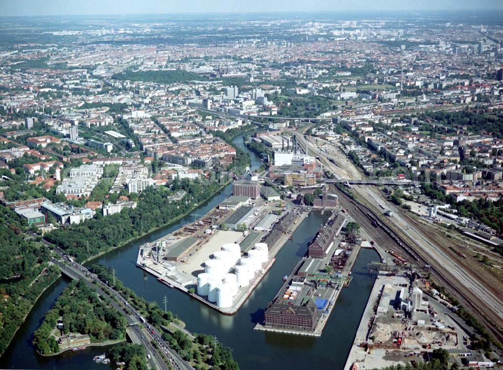 Aerial image Berlin - Westhafen der BEHALA in Berlin