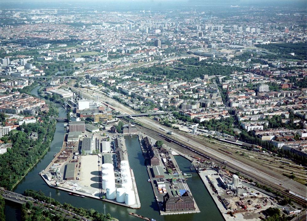 Berlin from the bird's eye view: Westhafen der BEHALA in Berlin