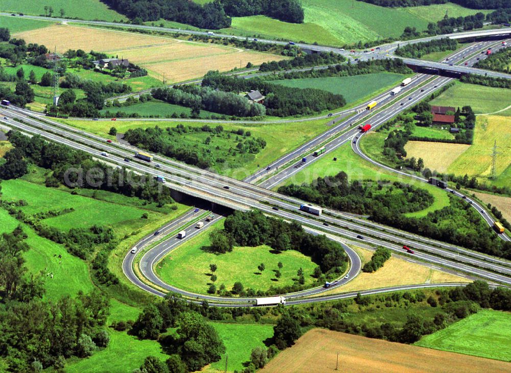 Kamp-Lintfort from the bird's eye view: Westliches Ende der BAB Bundesautobahn A 42 und Einmündung in die A 57. Western end of the motorway A 42.