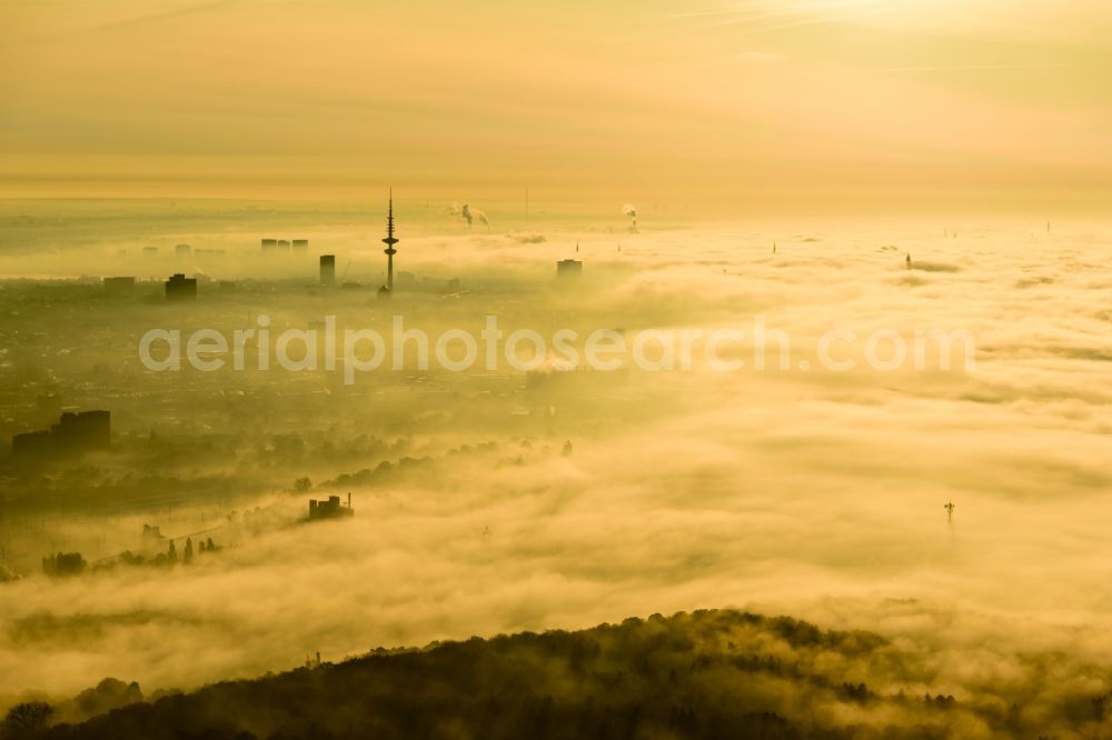 Aerial photograph Hamburg - Weather with layered fog cover in Hamburg, Germany