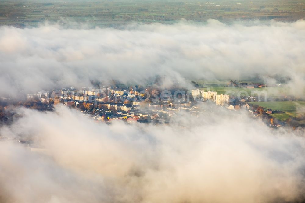 Aerial photograph Hamm - Weather conditions with cloud formation over the city center in Hamm in the state North Rhine-Westphalia, Germany