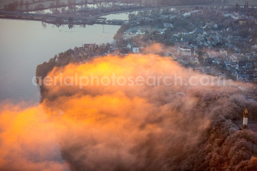 Aerial photograph Wetter (Ruhr) - Weather situation with cloud formation and light reflections at sunrise over the lake landscape of Harkortsee in the district Westende in Wetter (Ruhr) in the state North Rhine-Westphalia