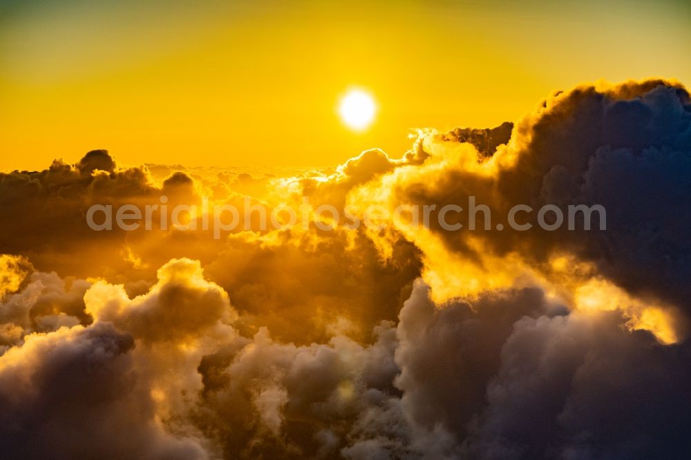 Aerial image Sankt Peter-Ording - Weather situation with cloud formation and light reflections at sunset in Sankt Peter-Ording in the state Schleswig-Holstein, Germany