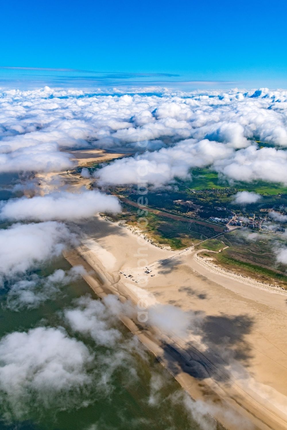 Sankt Peter-Ording from the bird's eye view: Weather conditions with cloud formation in Sankt Peter-Ording in the state Schleswig-Holstein, Germany