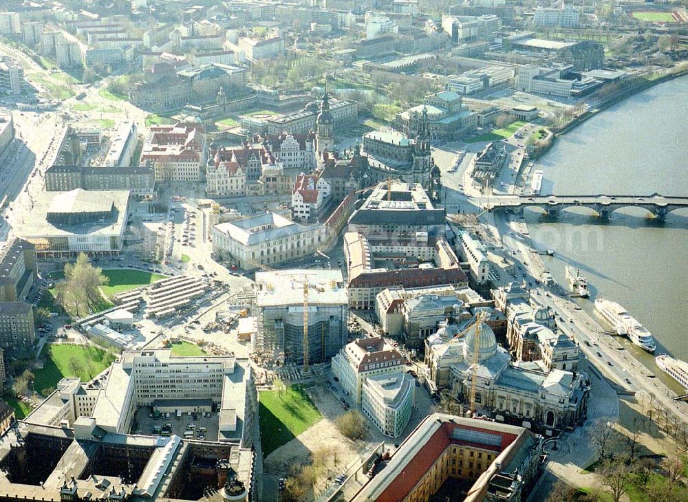 Dresden / Sachsen from the bird's eye view: Wiederaufbau der Dresdner Frauenkirche.