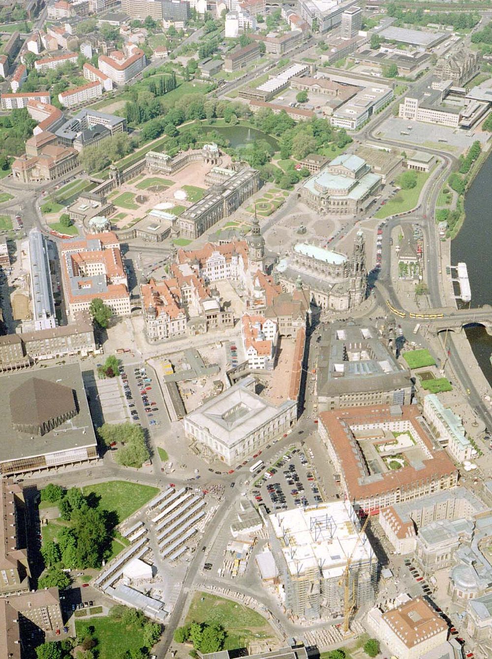 Aerial photograph Dresden - Wiederaufbau der Dresdner Frauenkirche.