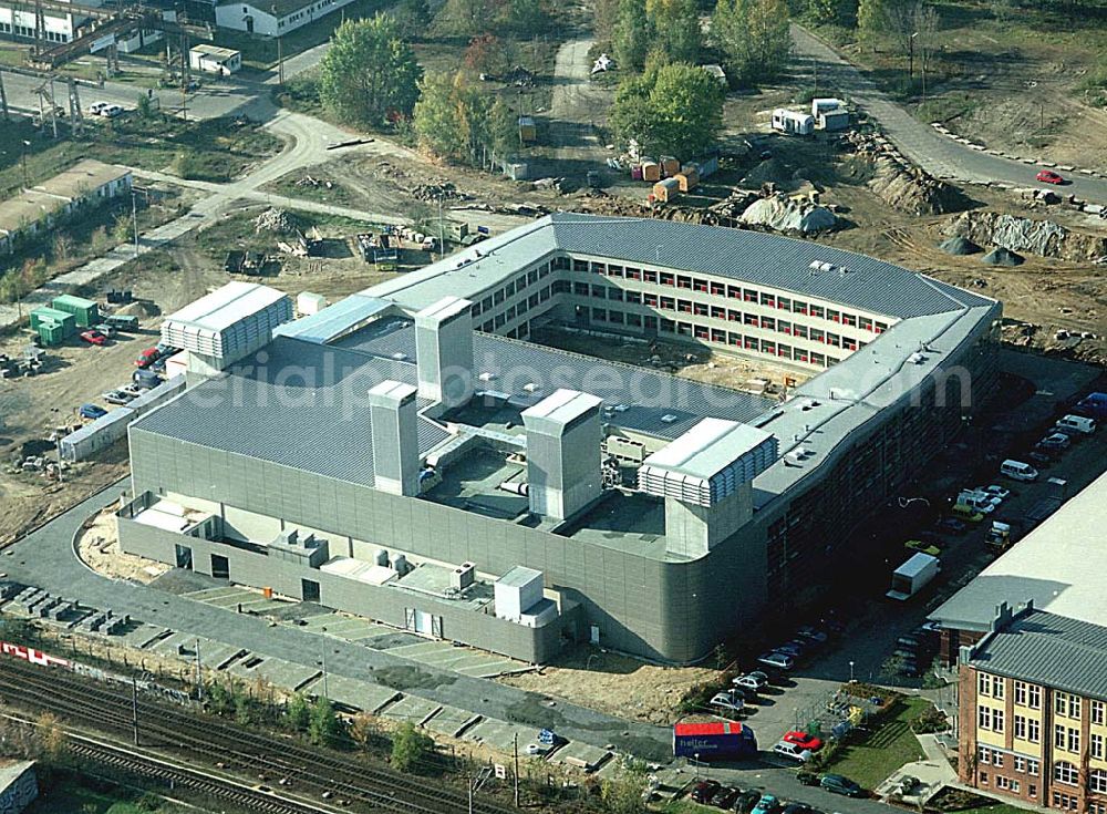 Aerial image Wildau / Brandenburg - 27.10.2003 Wildau, Technologiezentrum für Luft-und Raumfahrttechnik, Wildau südlicher Berliner Ring an der A10 Architekten: Gewers Kühn und Kühn Gesellschaft von Architekten mbH Carnotstraße 7, 10587 Berlin, Tel: 030 - 28 30 82 0,Fax: 030 - 28 30 82 53 Email: info@gewers-kuehn-kuehn.de