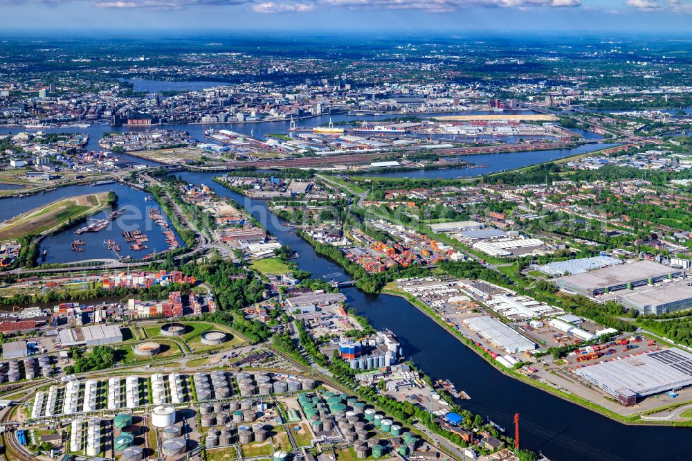 Hamburg from the bird's eye view: Wilhelmsburg industry and residential area Reiherstieg in Hamburg, Germany