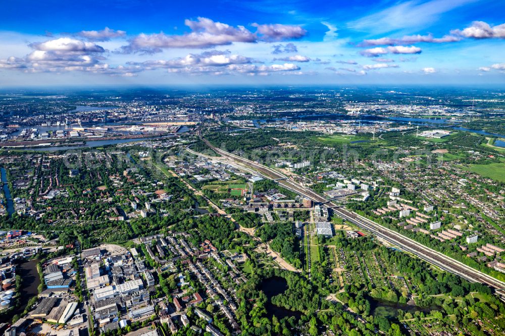 Hamburg from above - Wilhelmsburg industry and residential area Reiherstieg in Hamburg, Germany