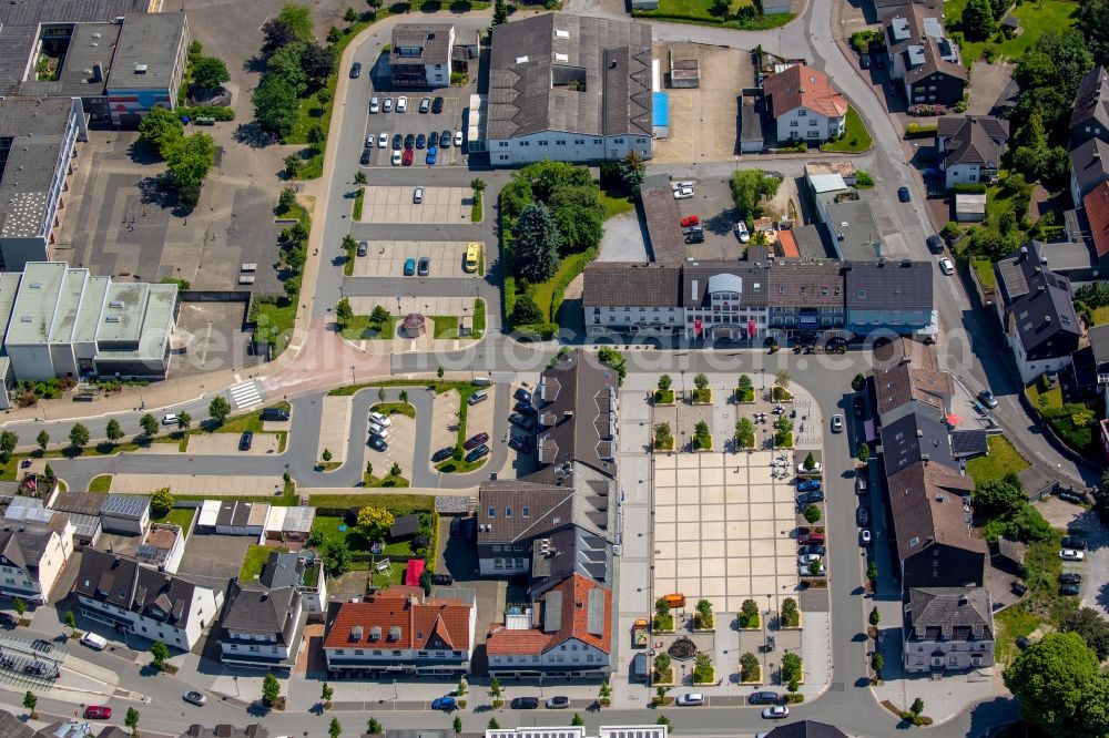 Warstein from above - Ensemble space Wilkeplatz in the inner city center in Warstein - Belecke in the state North Rhine-Westphalia