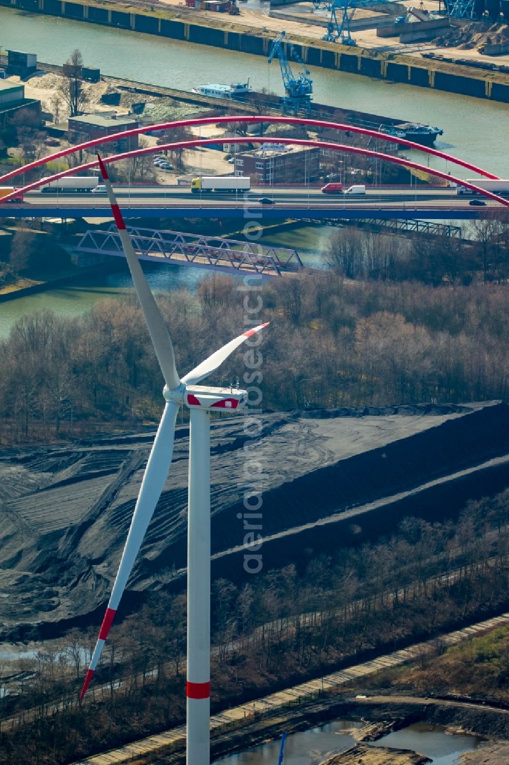 Aerial photograph Bottrop - Wind turbine (WT) - wind turbine on the factory premises of Prosper coke plant in Bottrop in North Rhine-Westphalia