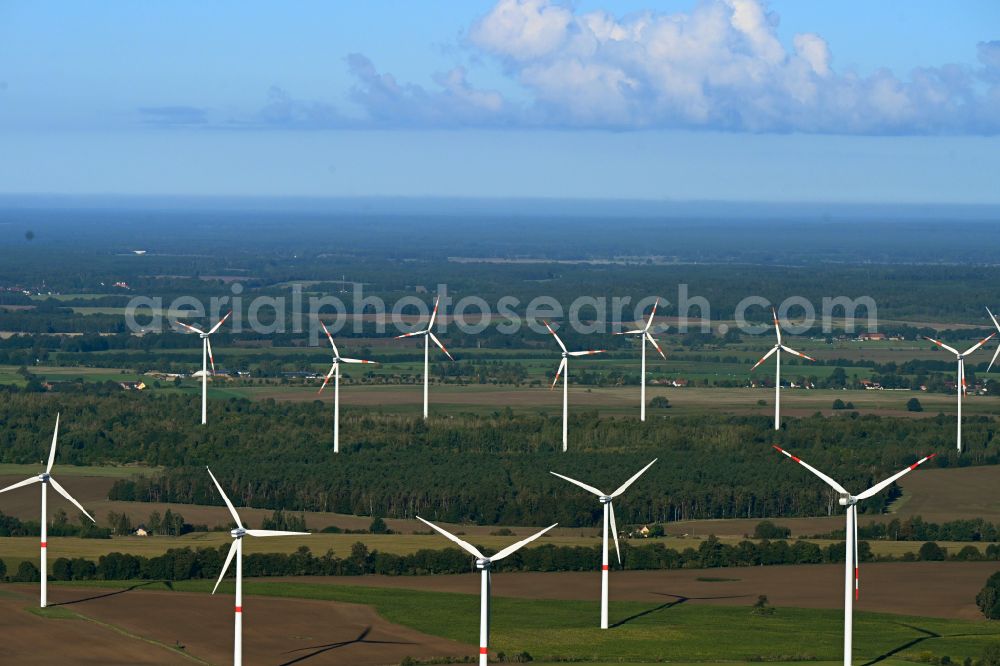 Aerial photograph Hellberge - Wind turbine windmills on a field in Hellberge in the state Brandenburg, Germany