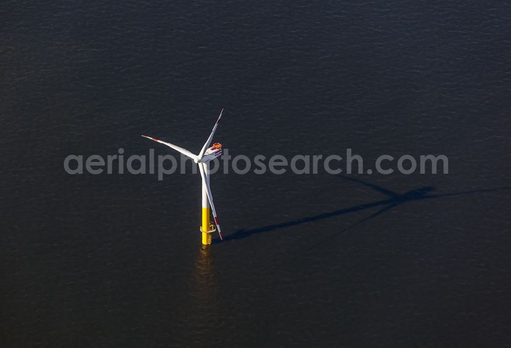 Aerial photograph Nordergründe - Wind turbines of the offshore wind farm on the water surface of North Sea in Nordergruende in the state Lower Saxony, Germany