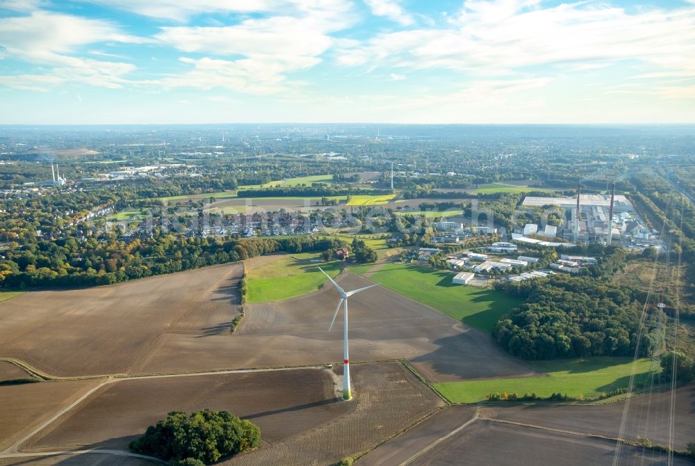 Aerial photograph Gladbeck - Wind turbine windmills on a field in Gladbeck in the state North Rhine-Westphalia