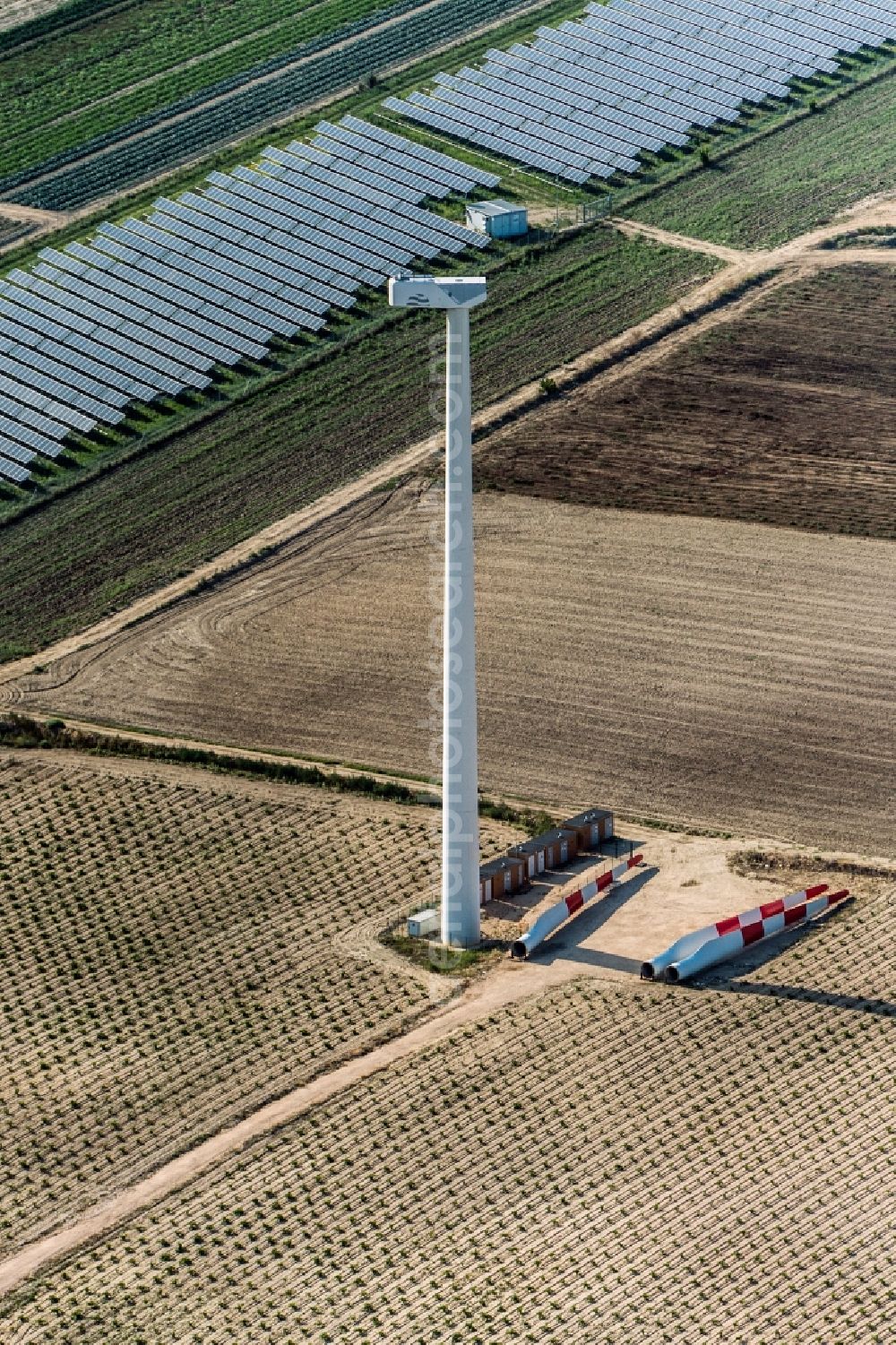 Aerial photograph Marken - Wind turbine windmills on a field in Marken in Itlien