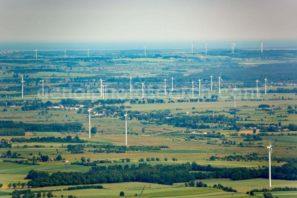 Aerial photograph Wierciszewo - Wind turbine windmills on a field in Wierciszewo in West Pomerania, Poland